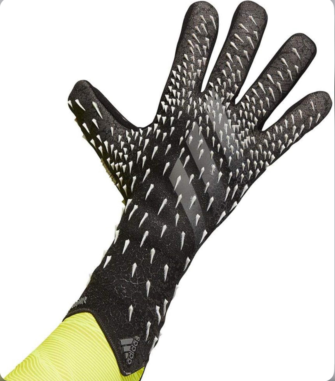 Predator Shadow Pro – Full Black Goalkeeper Gloves